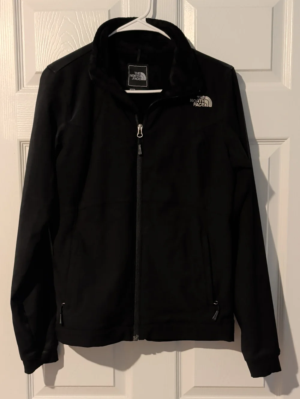 The North Face Medium Women's Black Lightweight Jacket